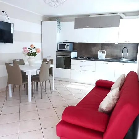 Vicolo 11 Apartamento Calmasino